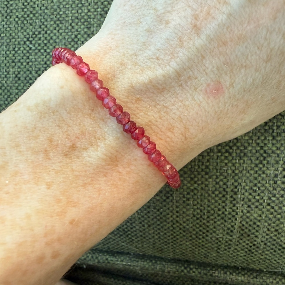 Elegant Red Beaded Bracelet, 6.25 in